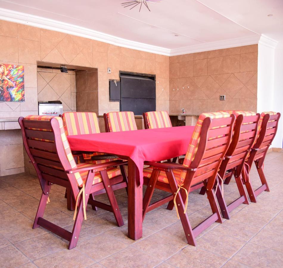 هارتبيسبورت Indlovukazi Guesthouse المظهر الخارجي الصورة